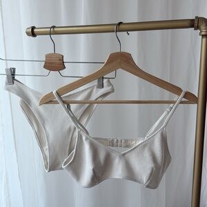 White H&M Textured Bikini Set – Size M